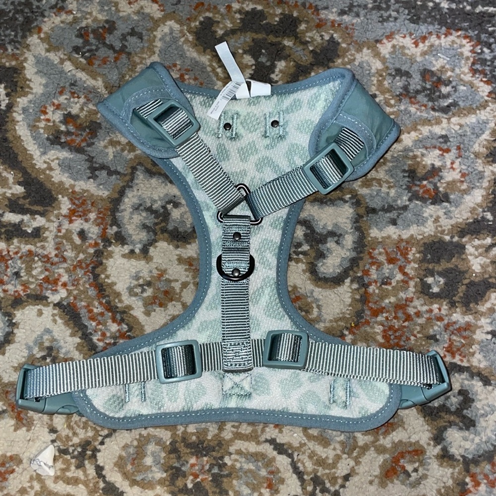 DOG HARNESS